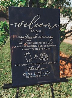 Unplugged Ceremony Signs – Why Every Wedding Should Have One